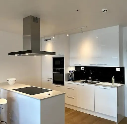 Royal Skir Sea View 公寓