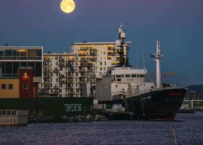 Royal Skir Sea View 公寓 *